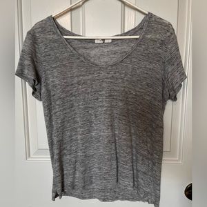 Gap - XS - short sleeve gray blouse